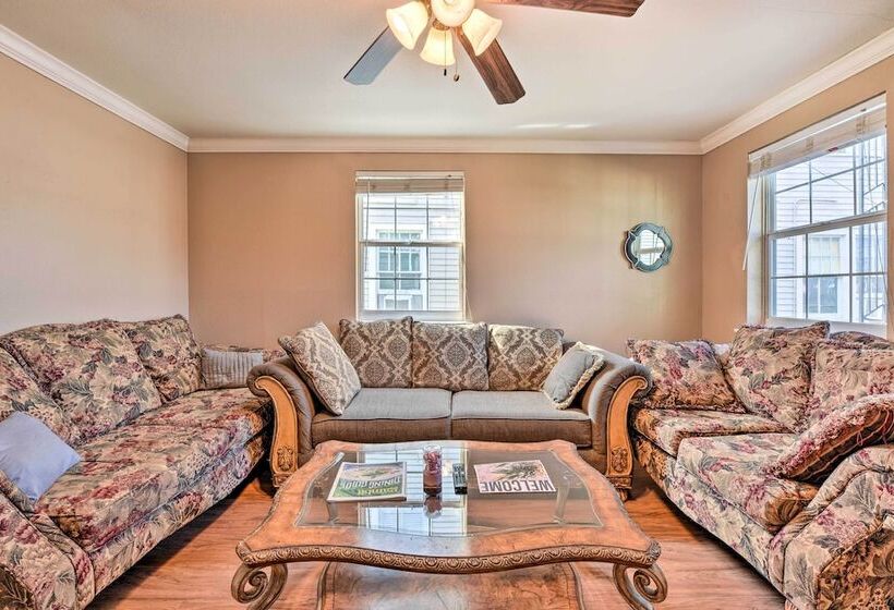 New Orleans Home ~ 2 Mi To Bourbon Street!