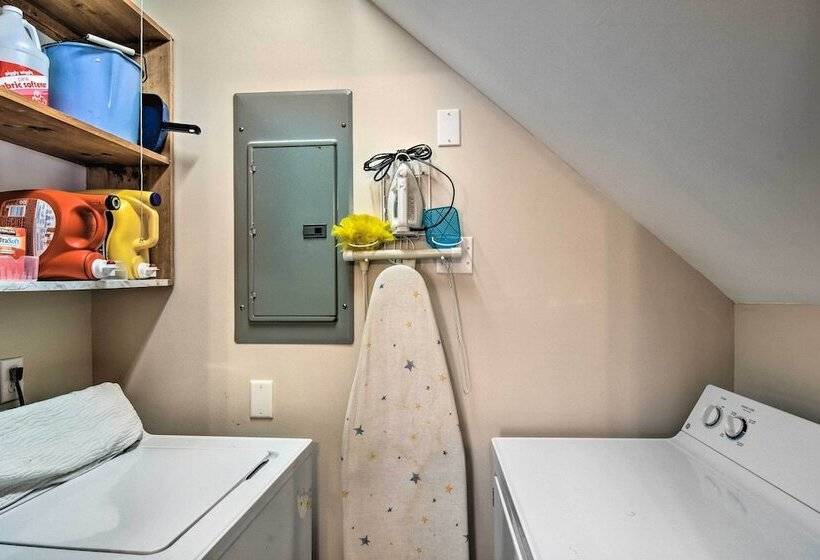 North Georgia Log Cabin Located In Bent Tree!