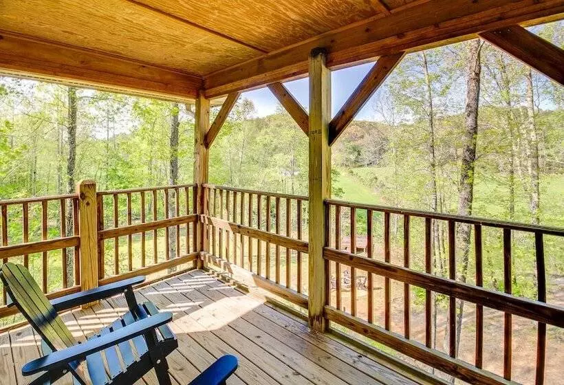 Peaceful Ellijay Home W/ Deck   Hike & Fish!