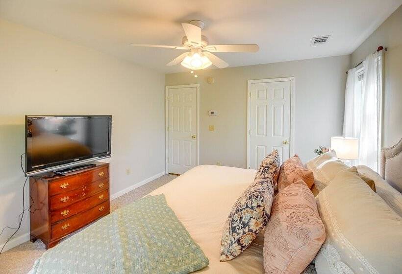 Peaceful Ellijay Home W/ Deck Hike & Fish!