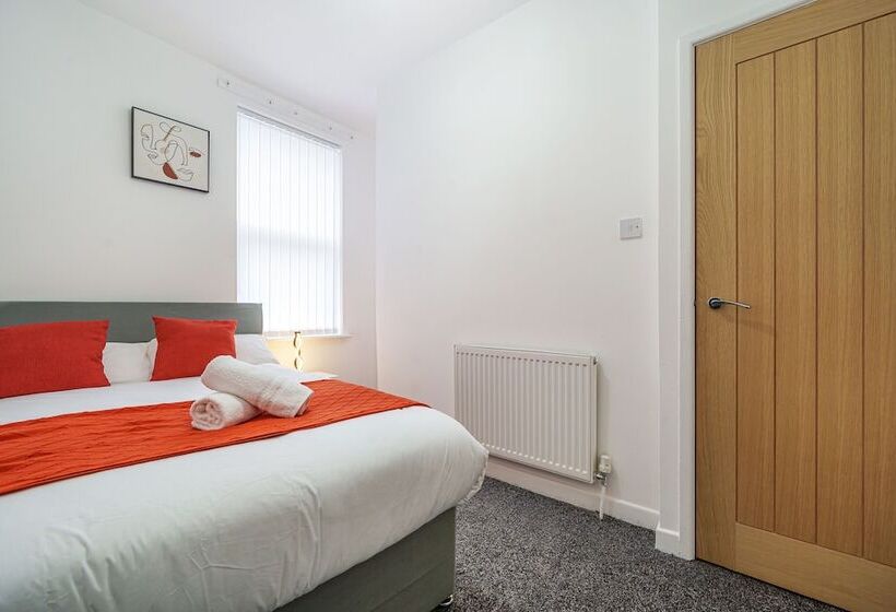 膳宿费 Next To Liverpool Station Stadium City