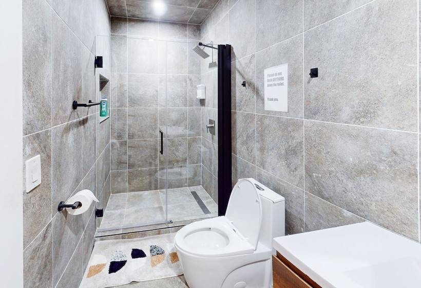 پانسیون Villa Camila 5br Luxury Home With Pool