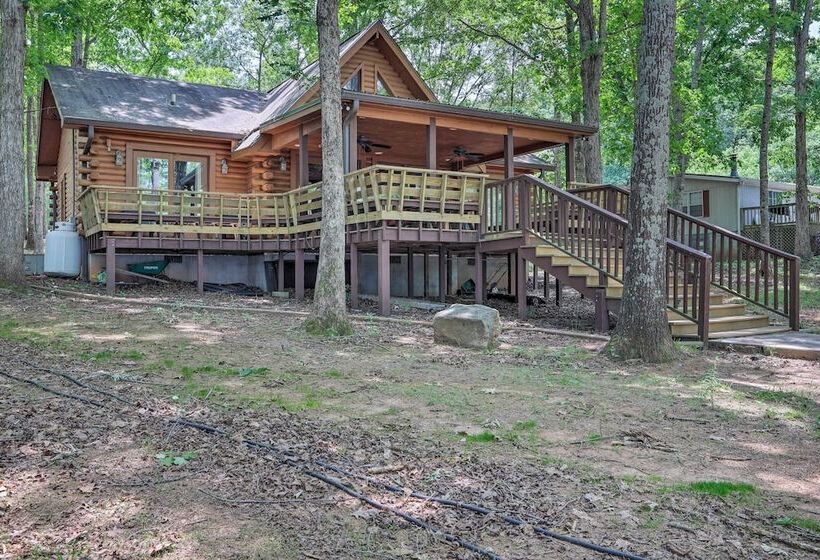 Pet Friendly Lake Oconee Cabin W/ Boat Dock!