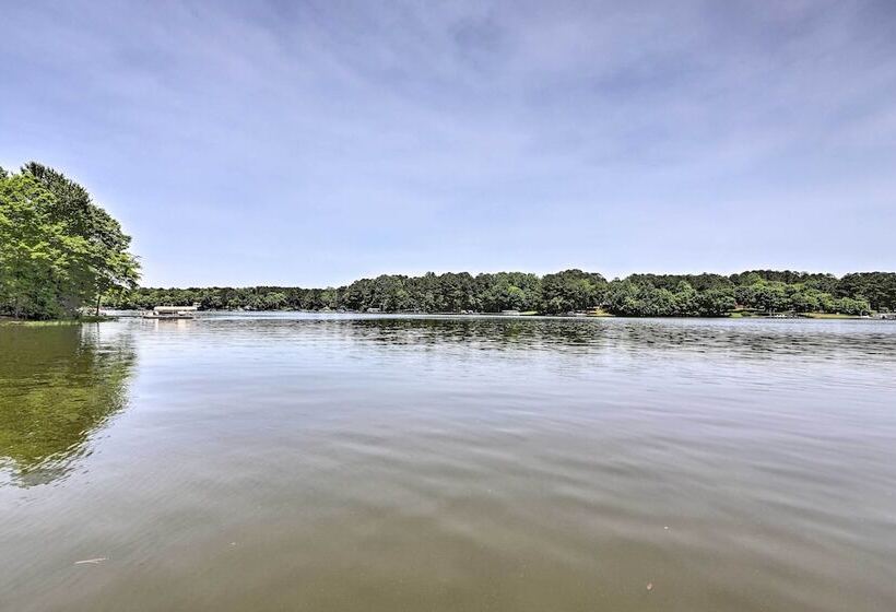 Pet Friendly Lake Oconee Cabin W/ Boat Dock!