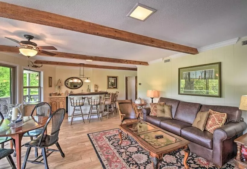 Picturesque Sky Haus Sanctuary W/ Mountain Views