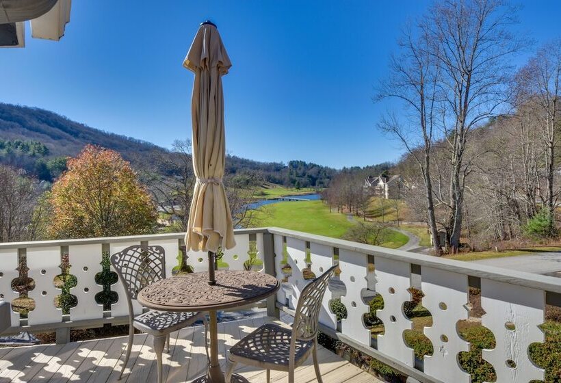 Picturesque Sky Haus Sanctuary W/ Mountain Views