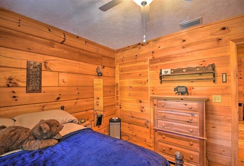 Private Mountain Retreat 5 Minutes To Blue Ridge