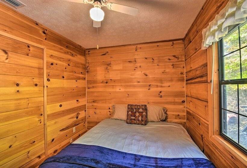 Private Mountain Retreat 5 Minutes To Blue Ridge