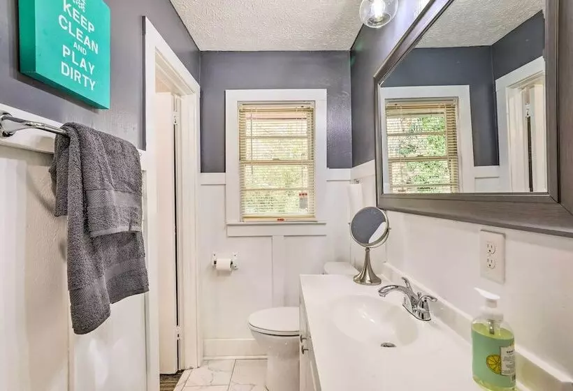 Decatur Home W/ Yard, 13 Mi To Downtown Atlanta!