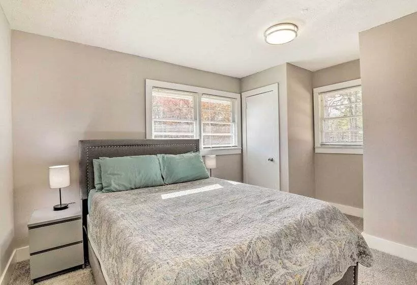 Decatur Home W/ Yard, 13 Mi To Downtown Atlanta!