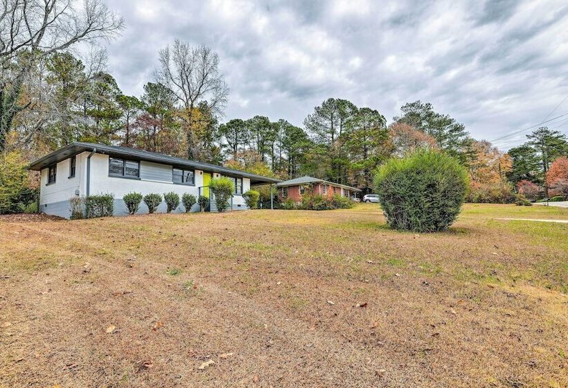 Decatur Home W/ Yard, 13 Mi To Downtown Atlanta!
