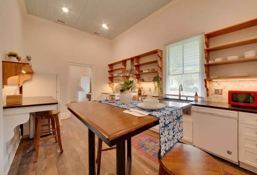 Restored Home Near Downtown Thomasville