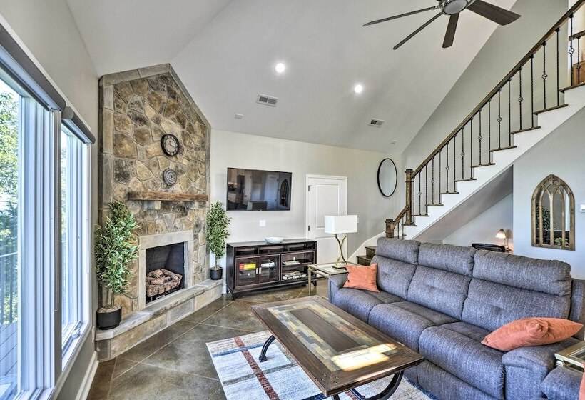 Scenic Sanctuary In Lookout Mountain W/ Views!