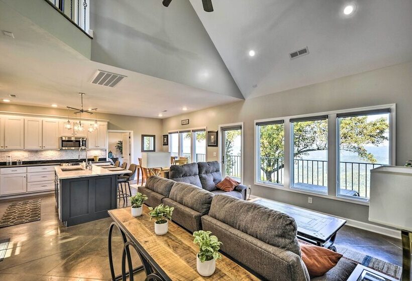 Scenic Sanctuary In Lookout Mountain W/ Views!