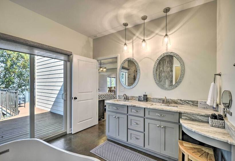 Scenic Sanctuary In Lookout Mountain W/ Views!