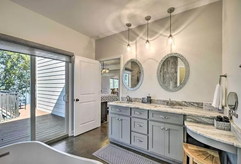 Scenic Sanctuary In Lookout Mountain W/ Views!