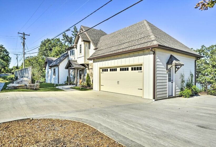 Scenic Sanctuary In Lookout Mountain W/ Views!