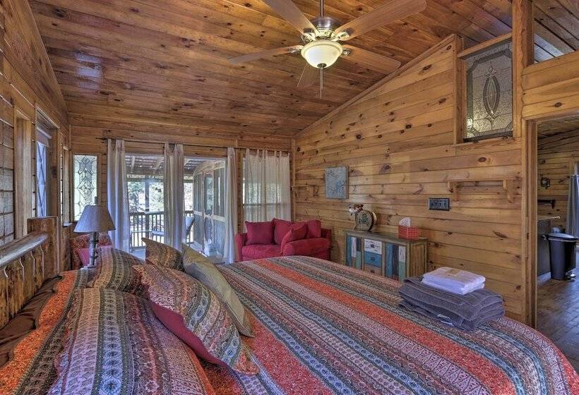 Serenity On The Creek Cabin + Hot Tub & Grill