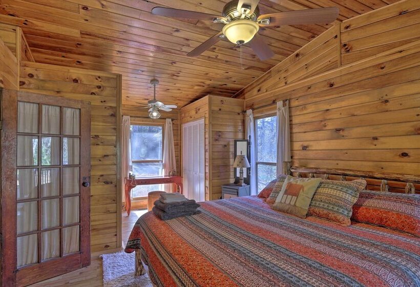 Serenity On The Creek Cabin + Hot Tub & Grill