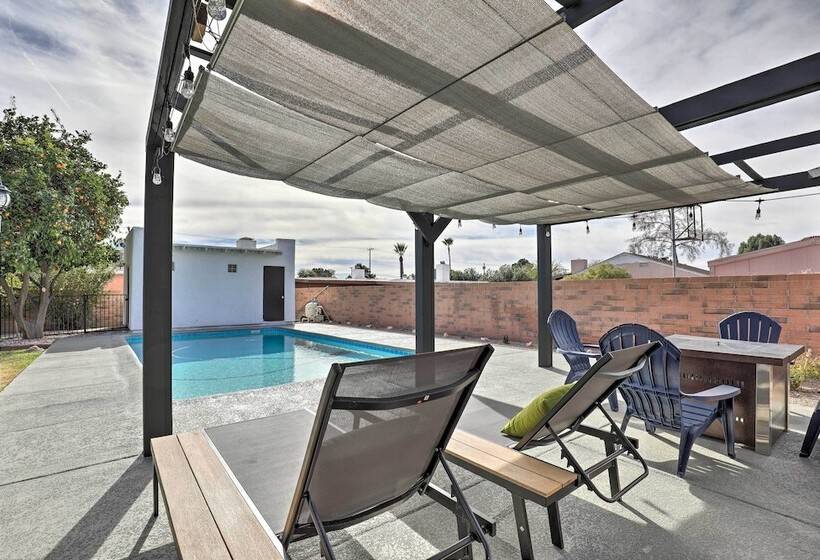Vibrant Tucson Home: Pool, Hot Tub & Fire Pit