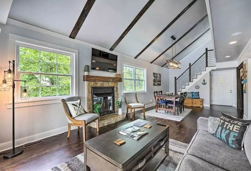 Waterfront Gem On Lake Sinclair With Boat Dock!