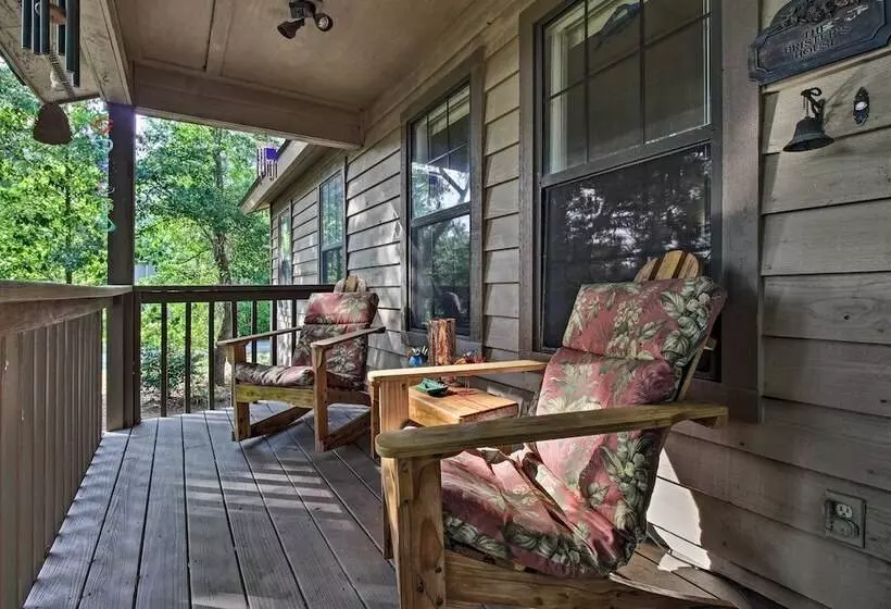 Waterfront Midway Home W/sunroom & Large Yard
