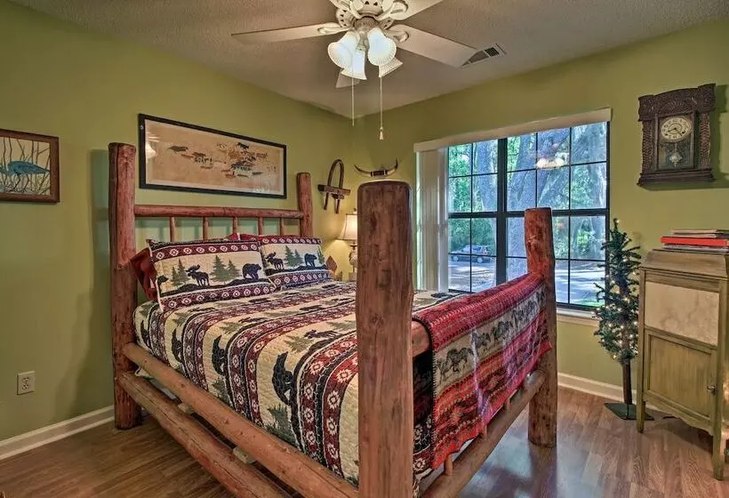 Waterfront Midway Home W/sunroom & Large Yard