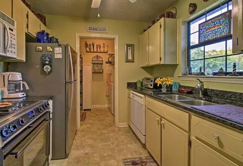 Waterfront Midway Home W/sunroom & Large Yard