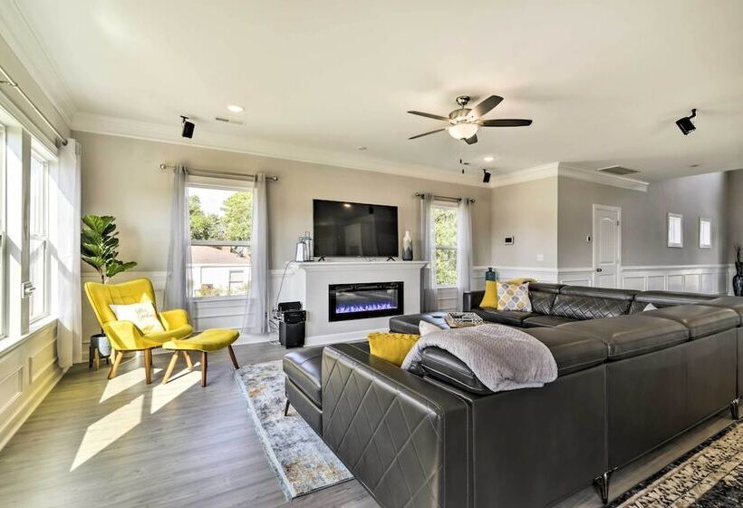 Waterfront Paradise W/ Deck ~ 1/2 Mi To Beach