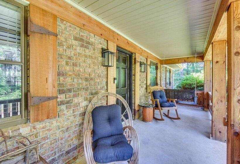 Whimsical Athens Home 3 Mi To Sanford Stadium