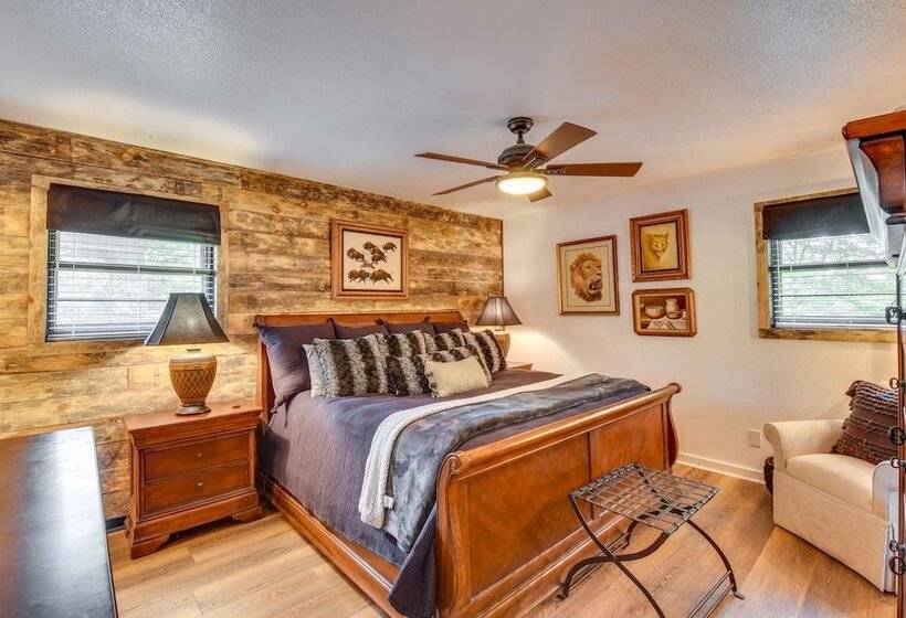 Whimsical Athens Home 3 Mi To Sanford Stadium