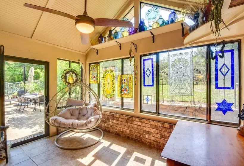 Whimsical Athens Home   3 Mi To Sanford Stadium