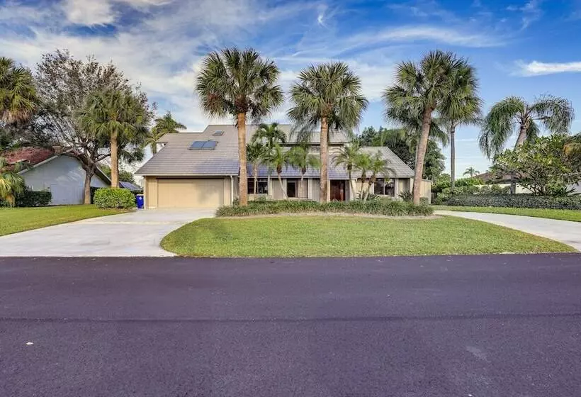 Beautiful Hobe Sound Retreat, 3 Mi To Beach!