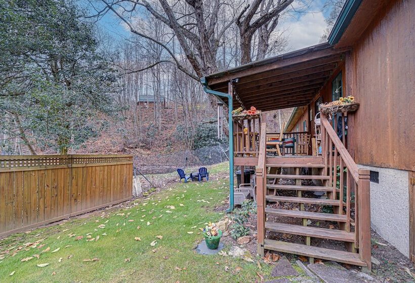 Cozy Waynesville Home W/ Porch By Blue Ridge Pkwy