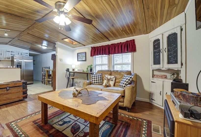 Cozy Waynesville Home W/ Porch By Blue Ridge Pkwy