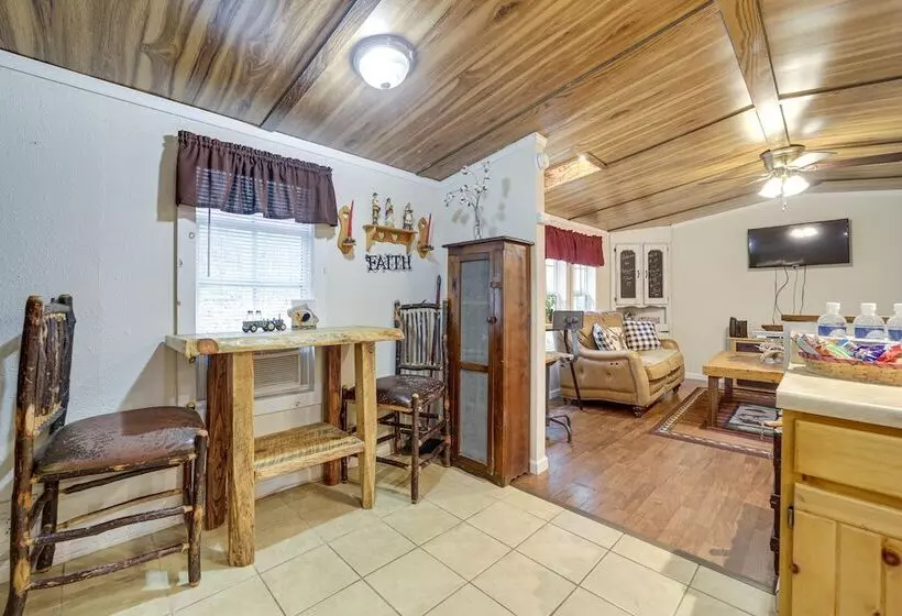 Cozy Waynesville Home W/ Porch By Blue Ridge Pkwy