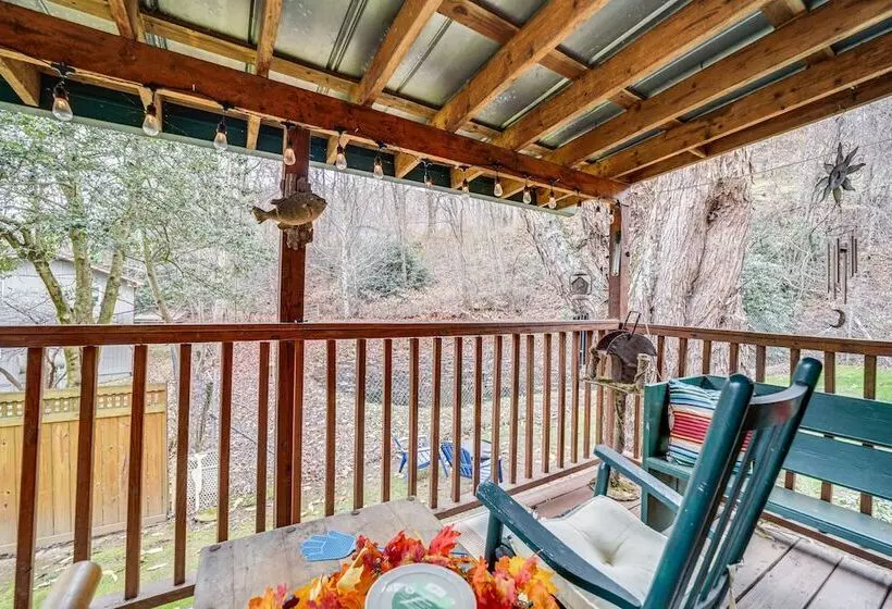 Cozy Waynesville Home W/ Porch By Blue Ridge Pkwy