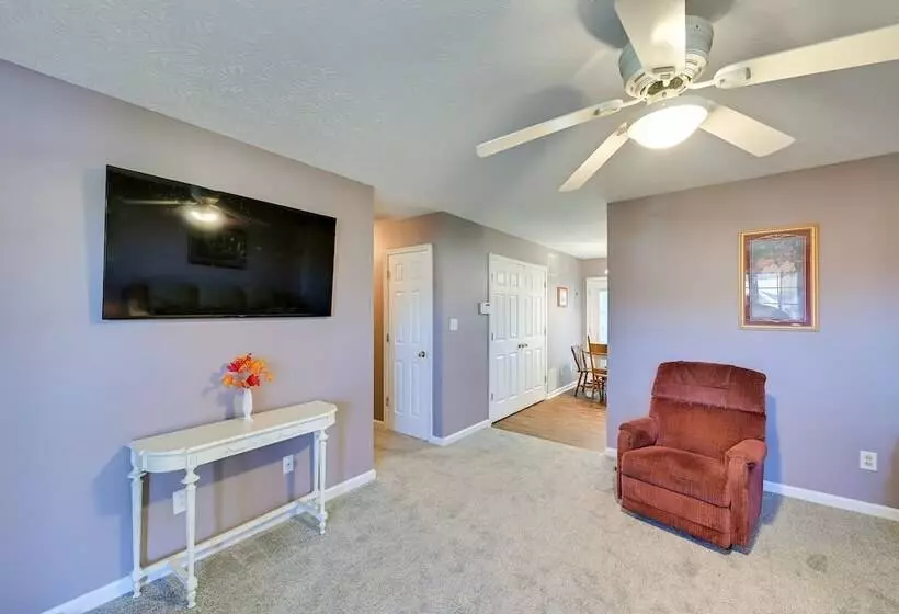 Georgetown Home ~ 6 Mi To Kentucky Horse Park!