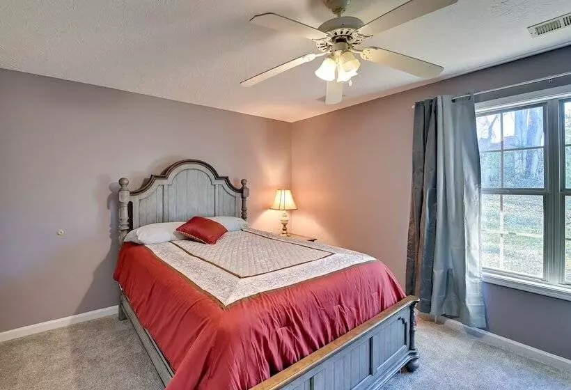 Georgetown Home ~ 6 Mi To Kentucky Horse Park!