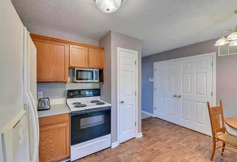 Georgetown Home ~ 6 Mi To Kentucky Horse Park!