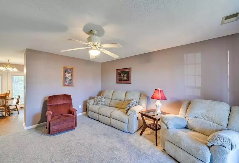 Georgetown Home ~ 6 Mi To Kentucky Horse Park!