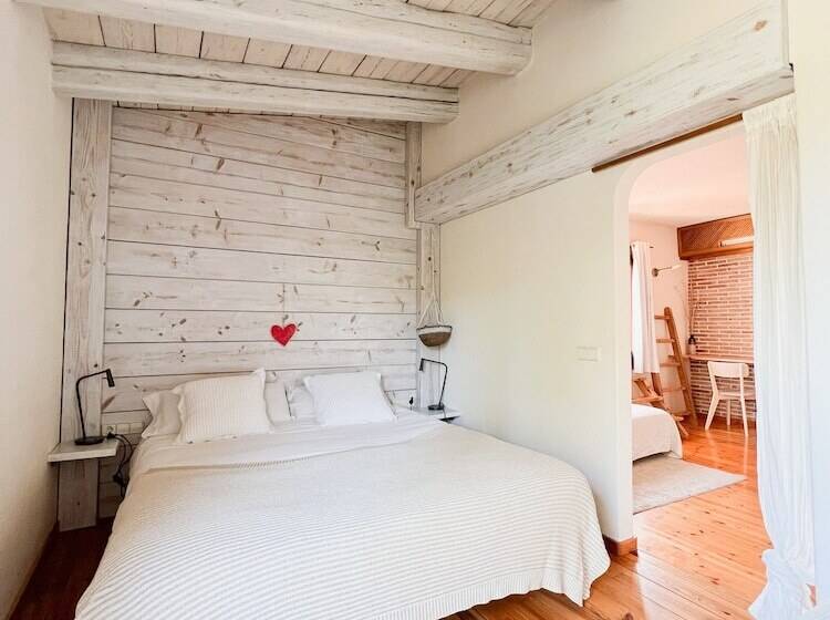 Отель Casa Rural Can Caponet