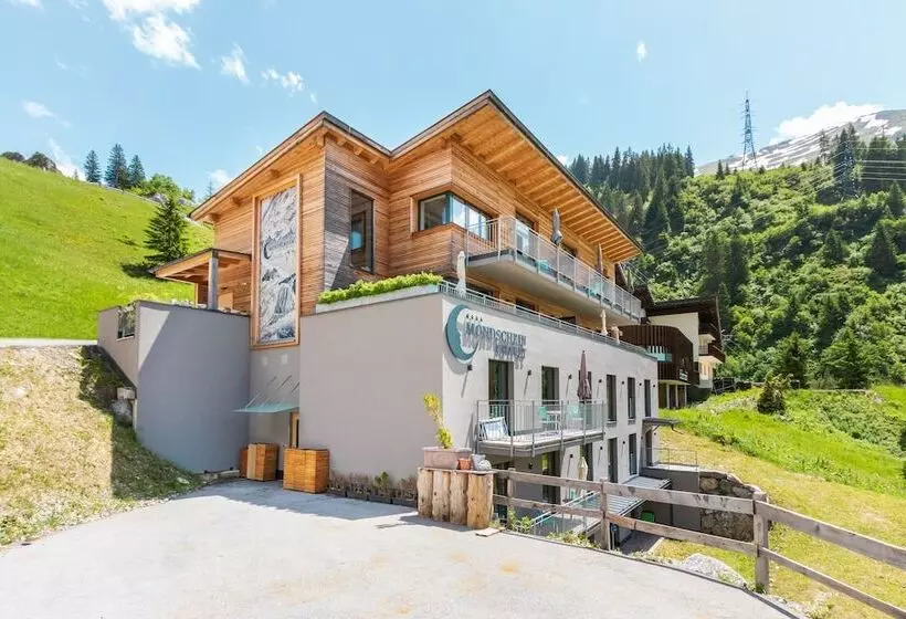 Hotelli Mondschein Chalet