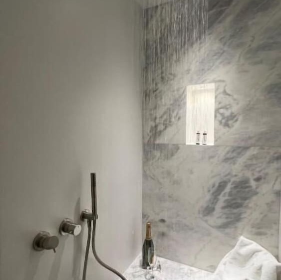 هتل Nomia Sunset Suites Mykonos