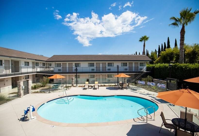 호텔 Orange Grove Inn