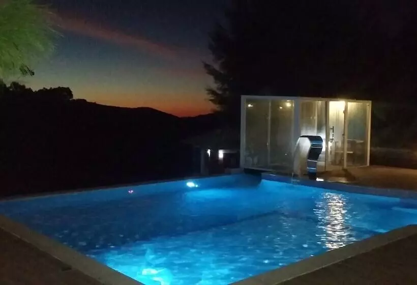 Hotelli Pousada Xodo Das Montanhas