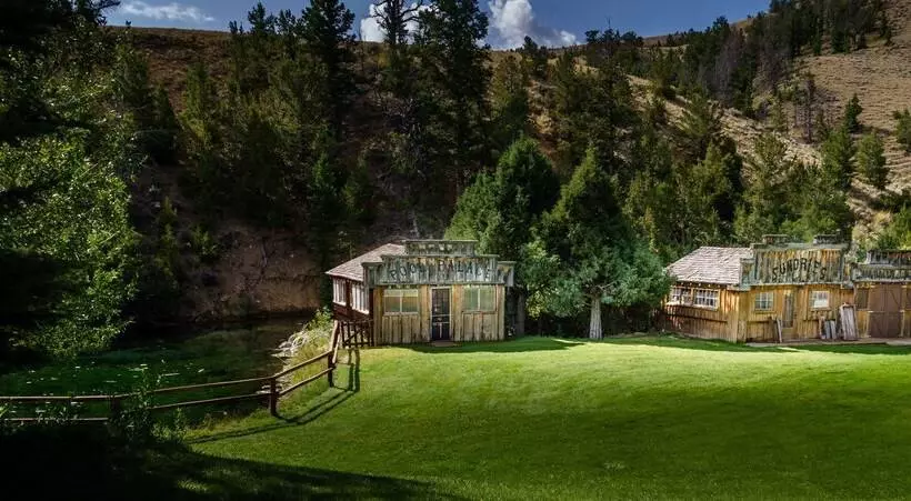 Maaseutuhotelli 3 Spear Ranch