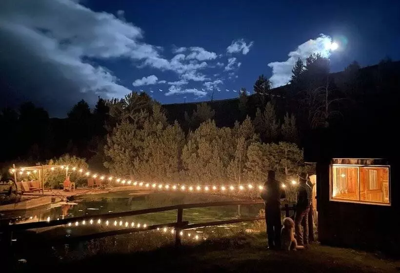 Maaseutuhotelli 3 Spear Ranch