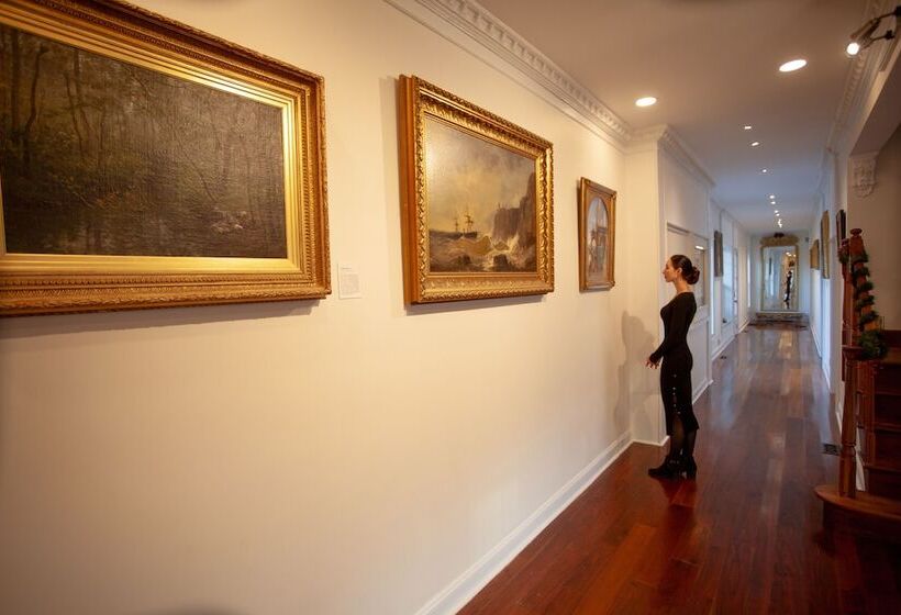 فندق Shiloh Chennault