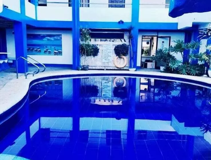 ホテル Sunshine Inn Resort Matabungkay